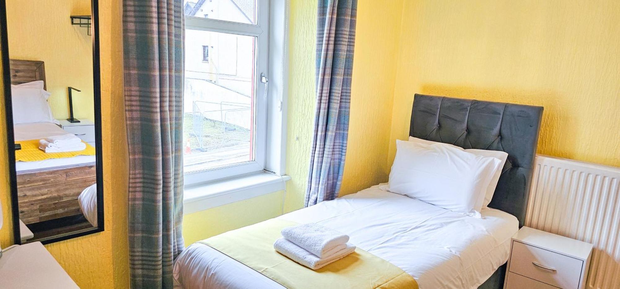 Mystayinn Inverness Guest House - Rooms Zewnętrze zdjęcie