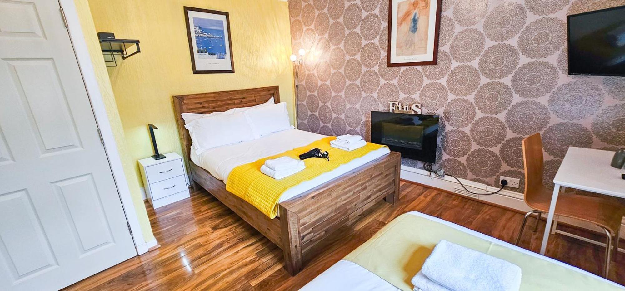 Mystayinn Inverness Guest House - Rooms Zewnętrze zdjęcie