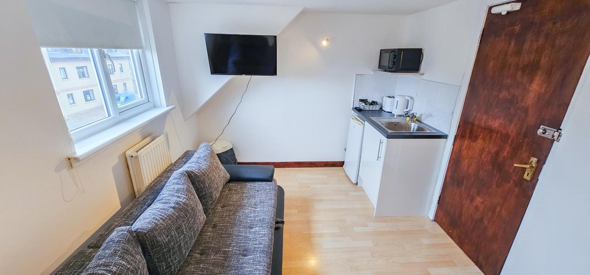 Mystayinn Inverness Guest House - Rooms Zewnętrze zdjęcie